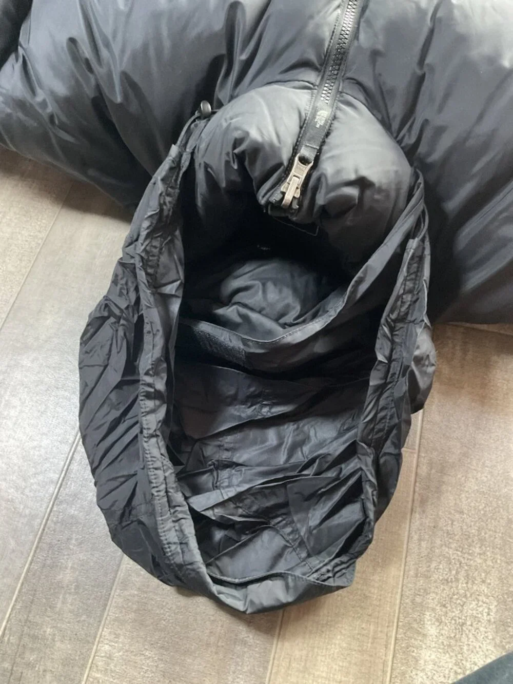 The North Face Nuptse 700 Black Puffer Jacket Men’s XL Outdoors Gorp Core